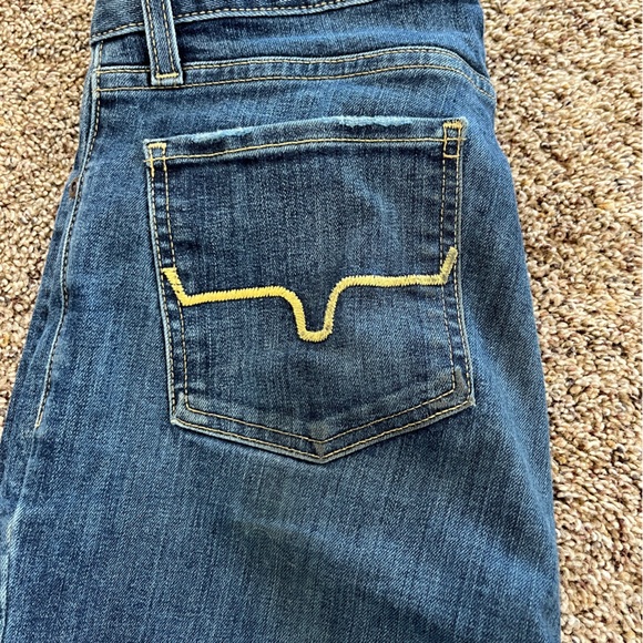 Kimes Ranch Sarah Jeans - Picture 3 of 5